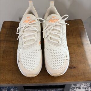 Nike Air Max 270 LIKE NEW!